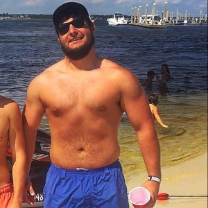 Meet your Posher, Clint